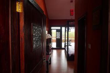 Nanshan Cottage Hotel Baisha (Yunnan) Bagian luar foto