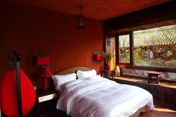 Nanshan Cottage Hotel Baisha (Yunnan) Bagian luar foto
